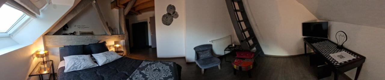 Domaine Le Puits Du Moulin Bed & Breakfast Comberjon Luaran gambar